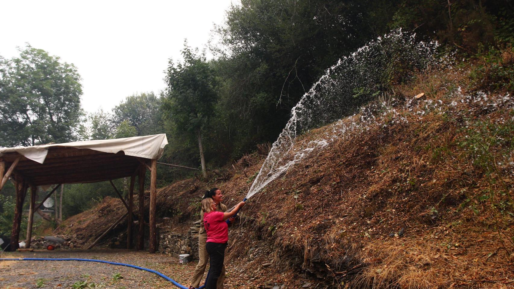 Incendio entre las localidades de Igüeña y Colinas del Campo de Martín Moro Toledano (León)