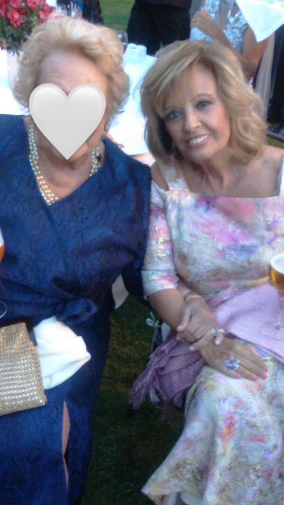 María Teresa Campos, con la madre de Makoke, en una imagen de su cuenta de Instagram.