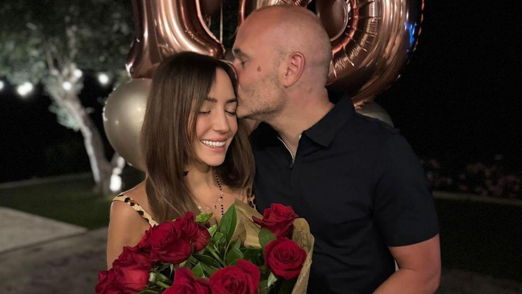 Andrés Iniesta, junto a su mujer en una foto publicada en sus redes sociales