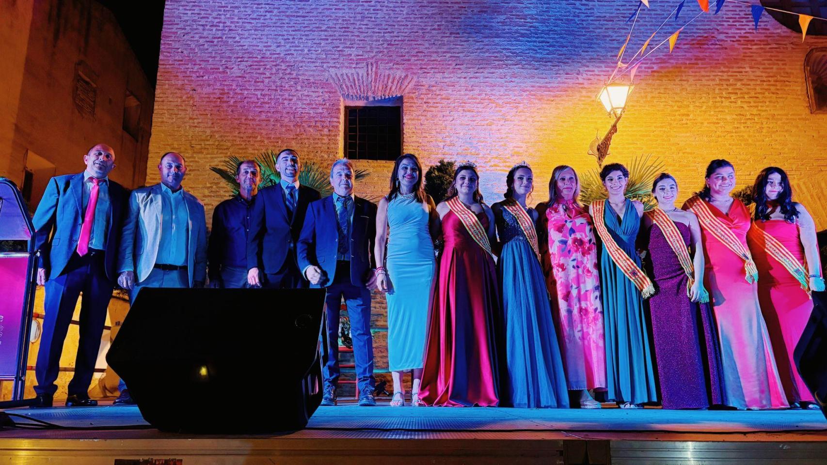 Presentación de las Reinas de fiestas de Cosuenda 2025