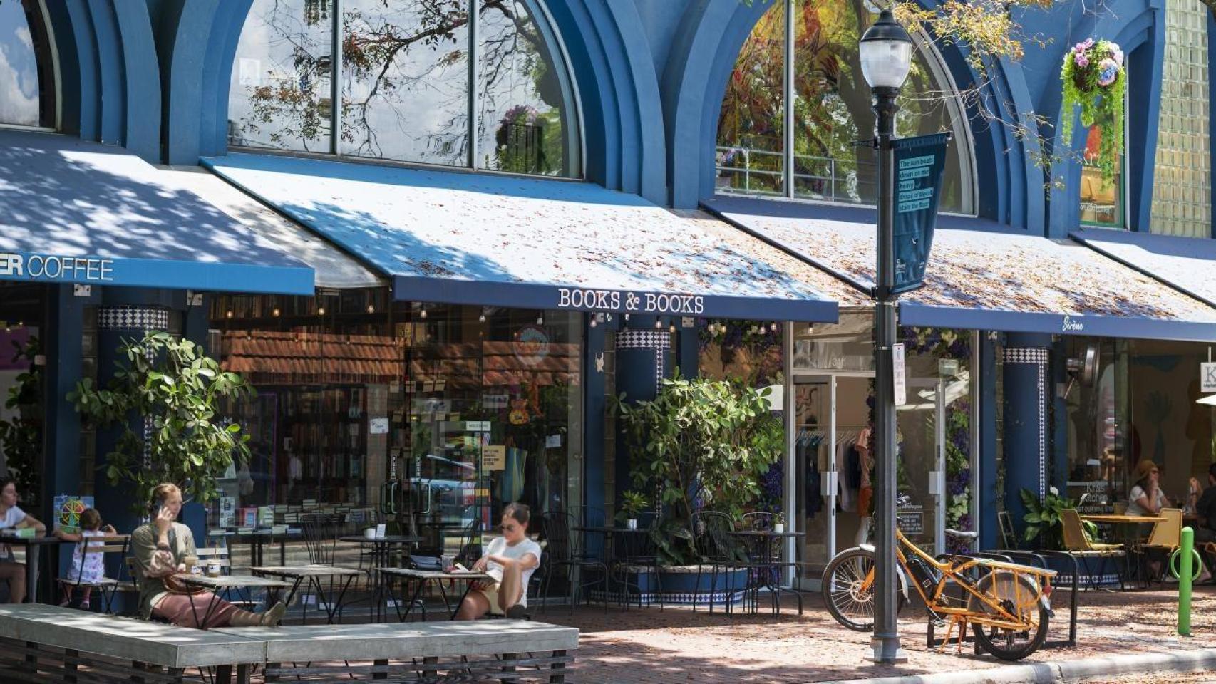 Una cafetería en Coral Gables, Florida.