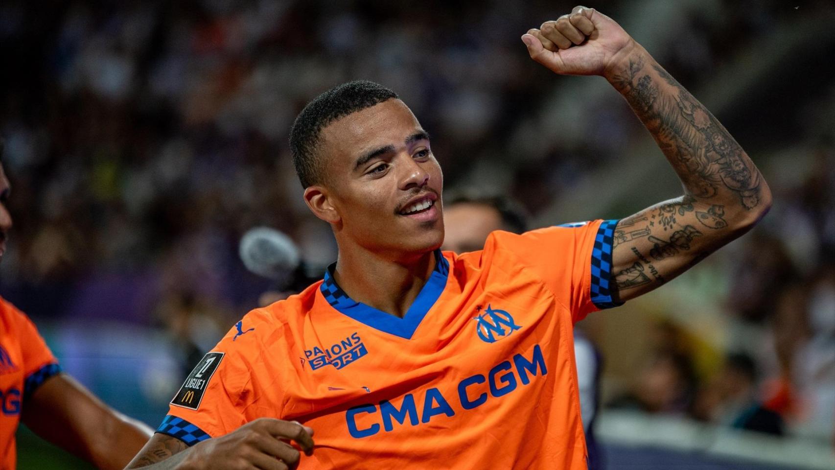 Mason Greenwood celebra un gol en el partido ante el Toulouse en la temporada 24-25.