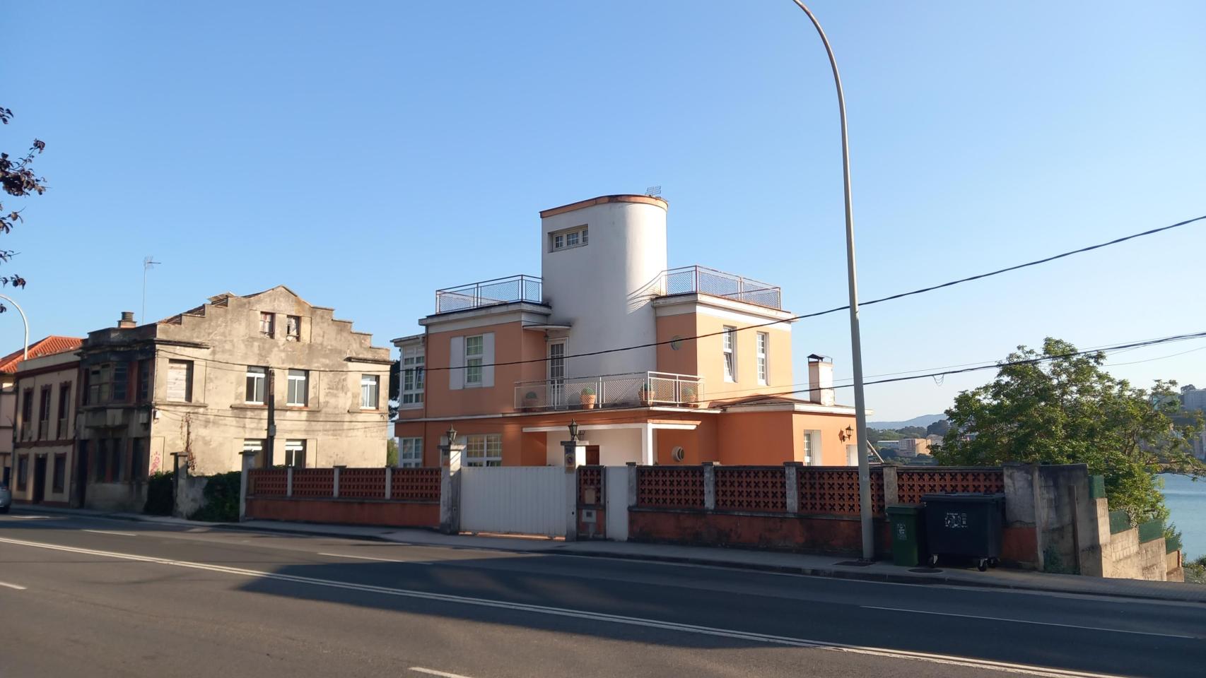 La casa Caramés: vivir frente al mar en A Coruña