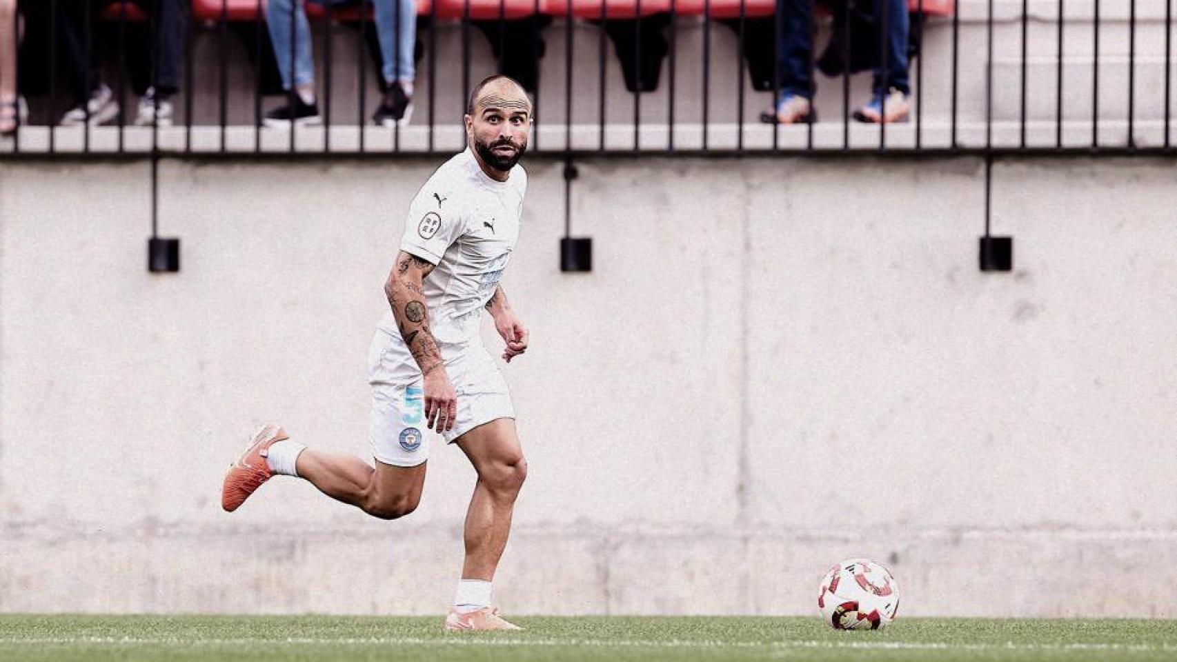 Javi Jiménez durante un partido con el Ibiza.