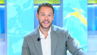 Jano Mecha, la mano derecha de Ana Rosa en las mañanas: "La política es el nuevo 'Sálvame', está súper interesante"