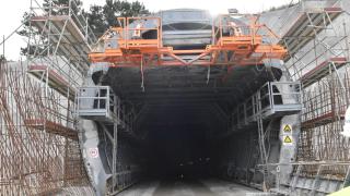 El tren al puerto exterior de A Coruña, más cerca: los tres túneles completan su excavación