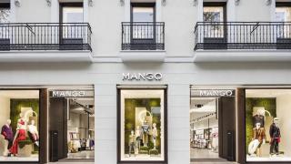 Mango vende el vestido más elegante y barato del verano: disponible por solo 15,99 euros tras un 30% de descuento