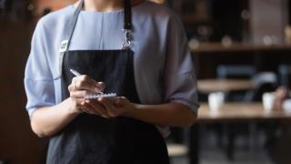 Una propietaria de un bar estalla: "Hacer el menú del día me cuesta 8,50€ y lo vendo por 12€, ese es mi único beneficio"