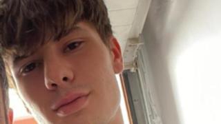 Piden ayuda para encontrar a Adrián, un joven de Ciudad Real desaparecido desde el pasado domingo