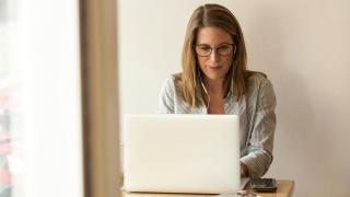 Volver de vacaciones sin agobios: cómo recuperar tus rutinas de forma eficiente con objetivos SMART