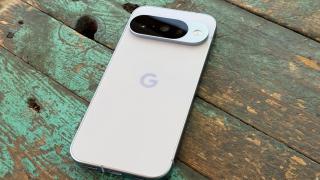 El problema oculto del Google Pixel 10: "te puedes arrepentir dentro de unos años"
