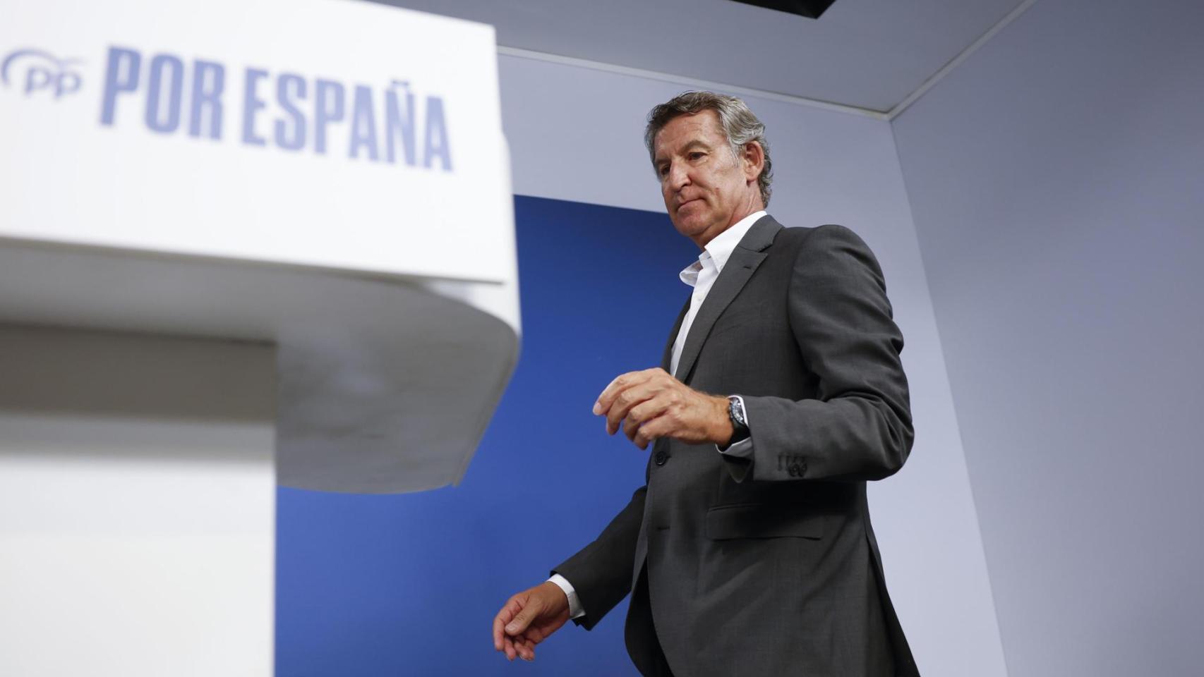 El líder del PP, Alberto Núñez Feijóo, en una comparecencia desde Génova.