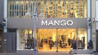 Mango vende la chaqueta más especial y sofisticada tirada de precio: disponible por 15,99 euros tras un 60% de descuento.