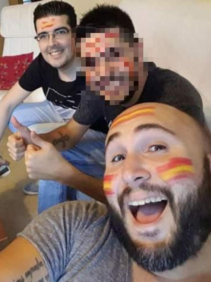 Kiko Rivera y su gerente, en una fotografía de redes sociales.