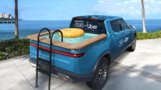 Ola de calor en Florida: Uber ofrece alquilar un coche con piscina en Miami por tiempo limitado