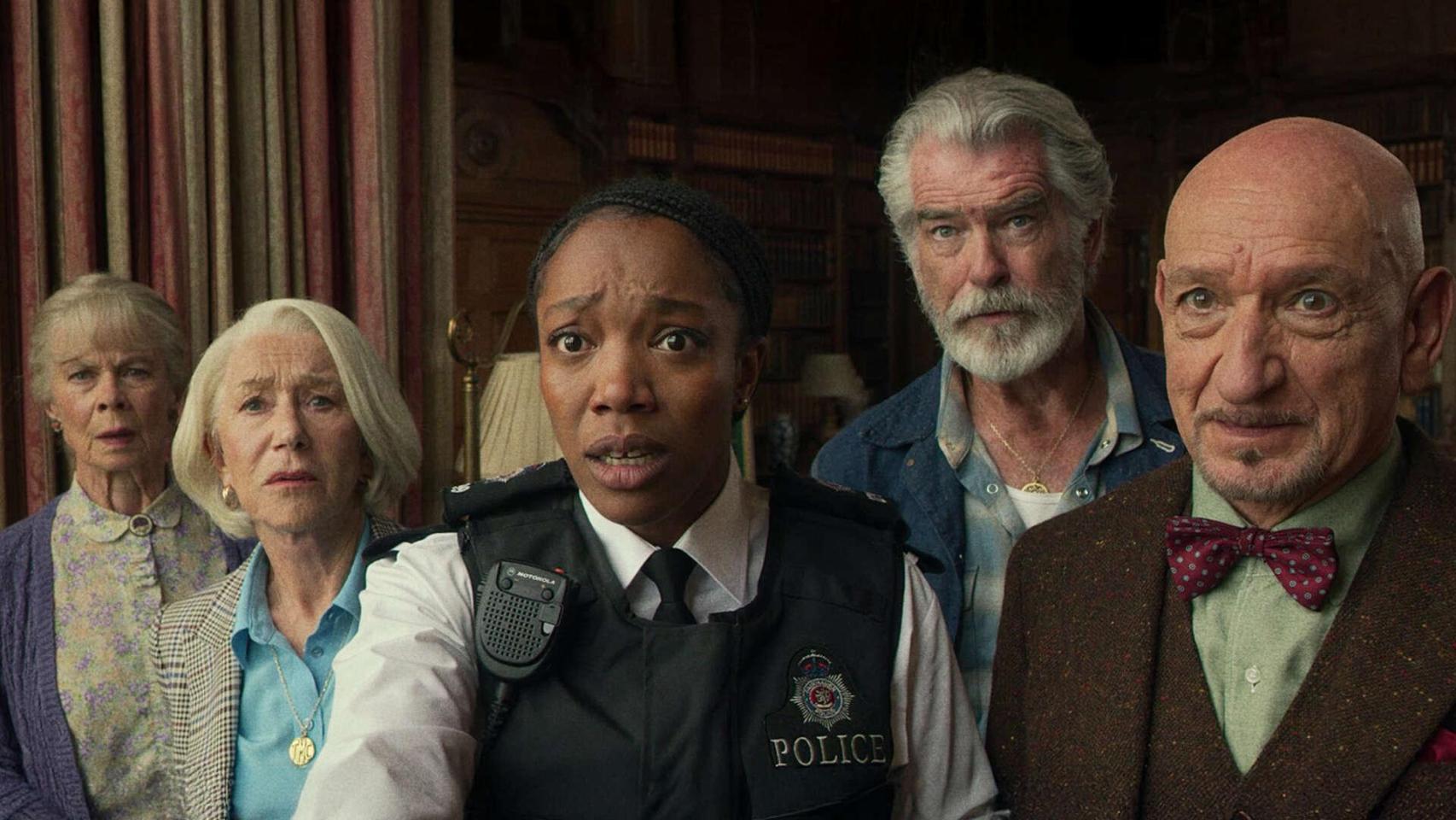 Un fotograma de la película 'El club del crimen de los jueves'.