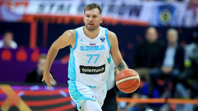 Doncic, durante el debut de Eslovenia ante Polonia.