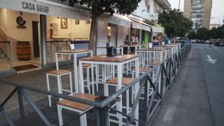 La hostelería de Sevilla se desploma en verano: hasta un 15% menos de facturación "por la caída del turismo nacional"