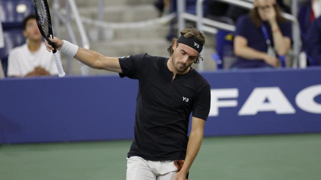 Stefanos Tsitsipas se lamenta durante el partido ante Daniel Altmaier.
