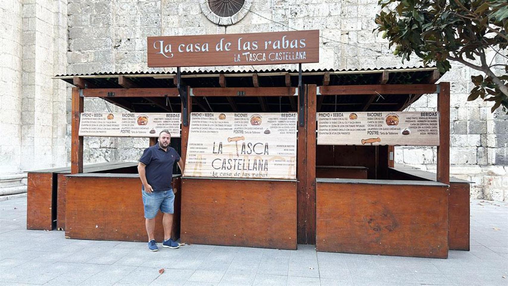 Miguel Ángel en una de sus casetas