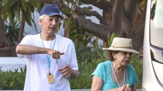 Patricia, exmujer de Mario Vargas Llosa, fotografiada en su primer verano sin el escritor: el gran apoyo de su hijo Álvaro