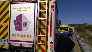 Dos muertos y un herido al salirse de la carretera el coche en el que viajaban por un pueblo de Cuenca