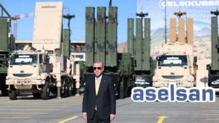 Erdogan construye su propio escudo antimisiles y contra enjambres de drones: "Turquía juega ahora en una liga distinta"