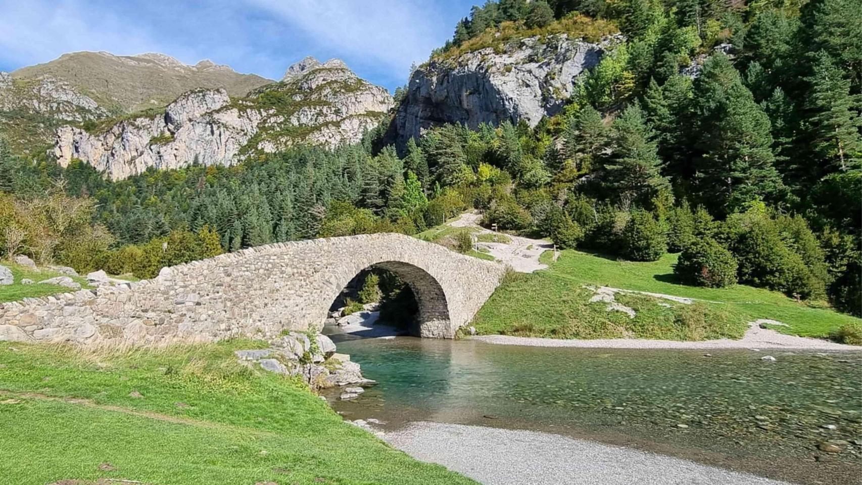 El valle que pasa desapercibido en el Pirineo y es una auténtica joya