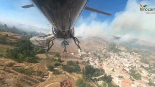 Medios aéreos y terrestres trabajan en un incendio forestal de Nivel 1 declarado en Loranca de Tajuña (Guadalajara)