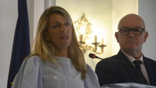 Yolanda Díaz pide en Ourense mejorar "ratios, coordinación y formación" e insiste en la "prevención"