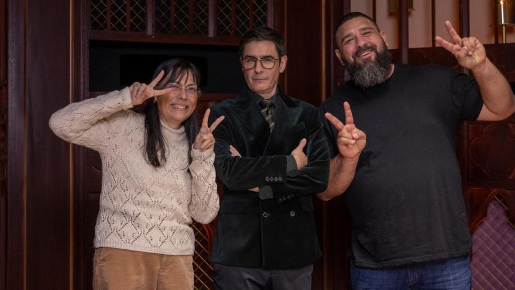 Juanra y los ganadores de 'Traitors'.