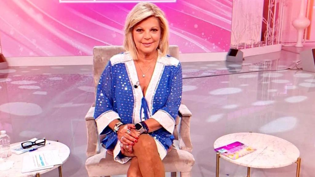 Terelu Campos, en el set de 'Fiesta Aires', en Telecinco.