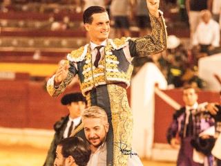 Toreo con acento de David Galván ante los 'adolfos' en Daimiel