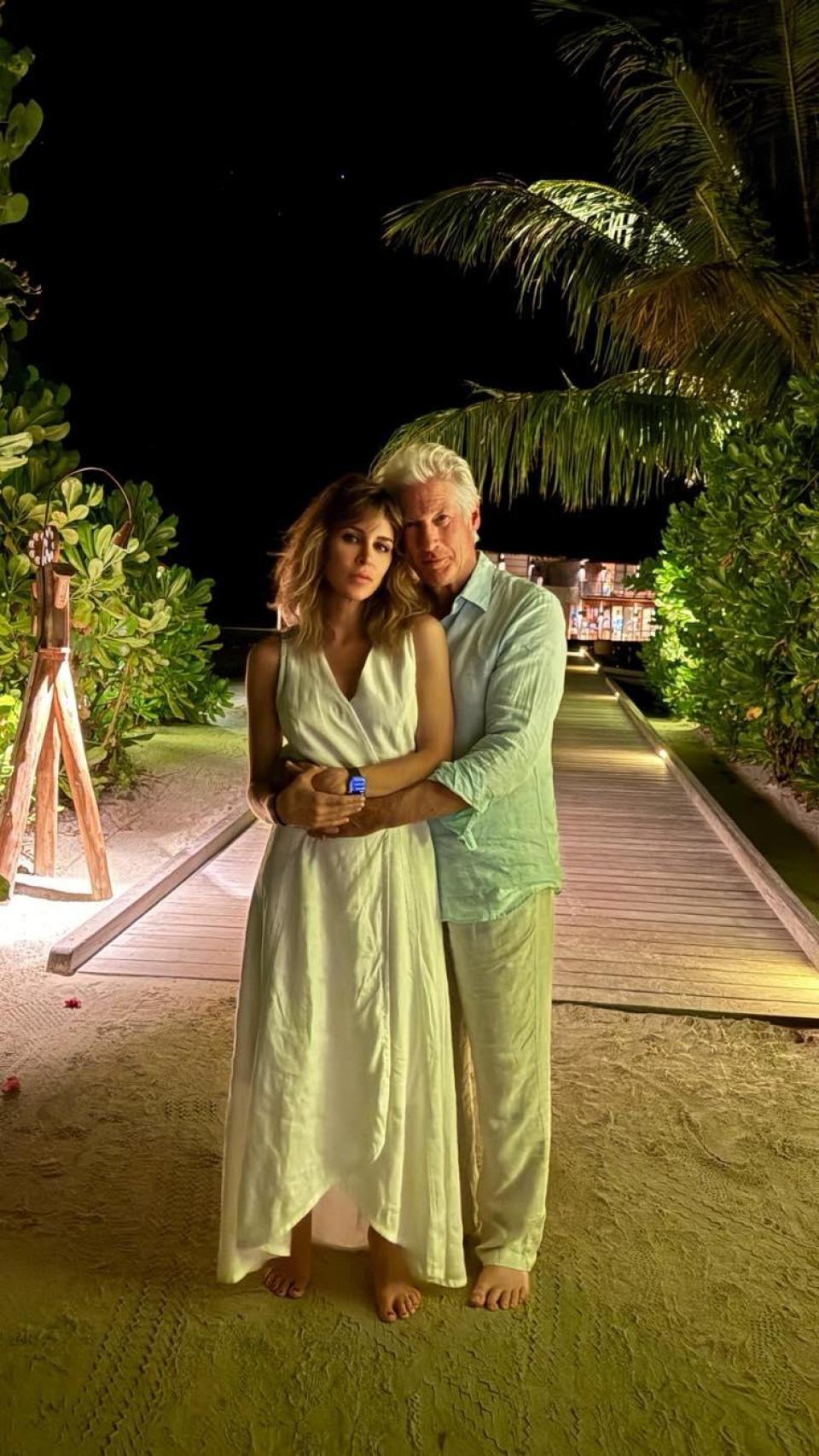 Alejandra Silva ha felicitado a su esposo, Richard Gere, en su 76 cumpleaños.