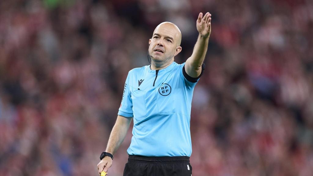 Pablo González Fuertes, during Athletic Club - Barça last season.