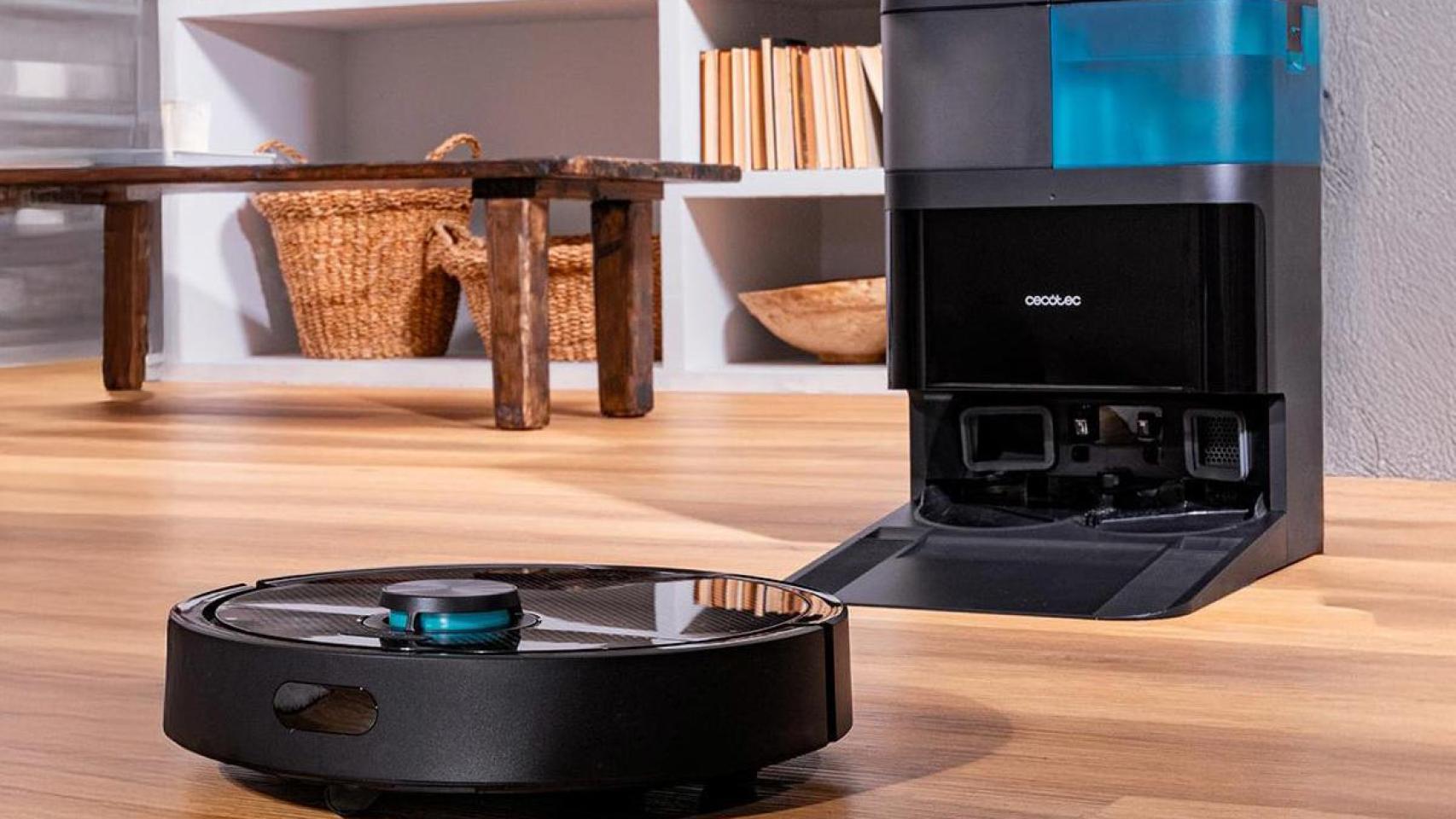 Aspira, friega, pasa la mopa y se auto limpia: este robot aspirador de Cecotec es una pasada y está rebajadísimo