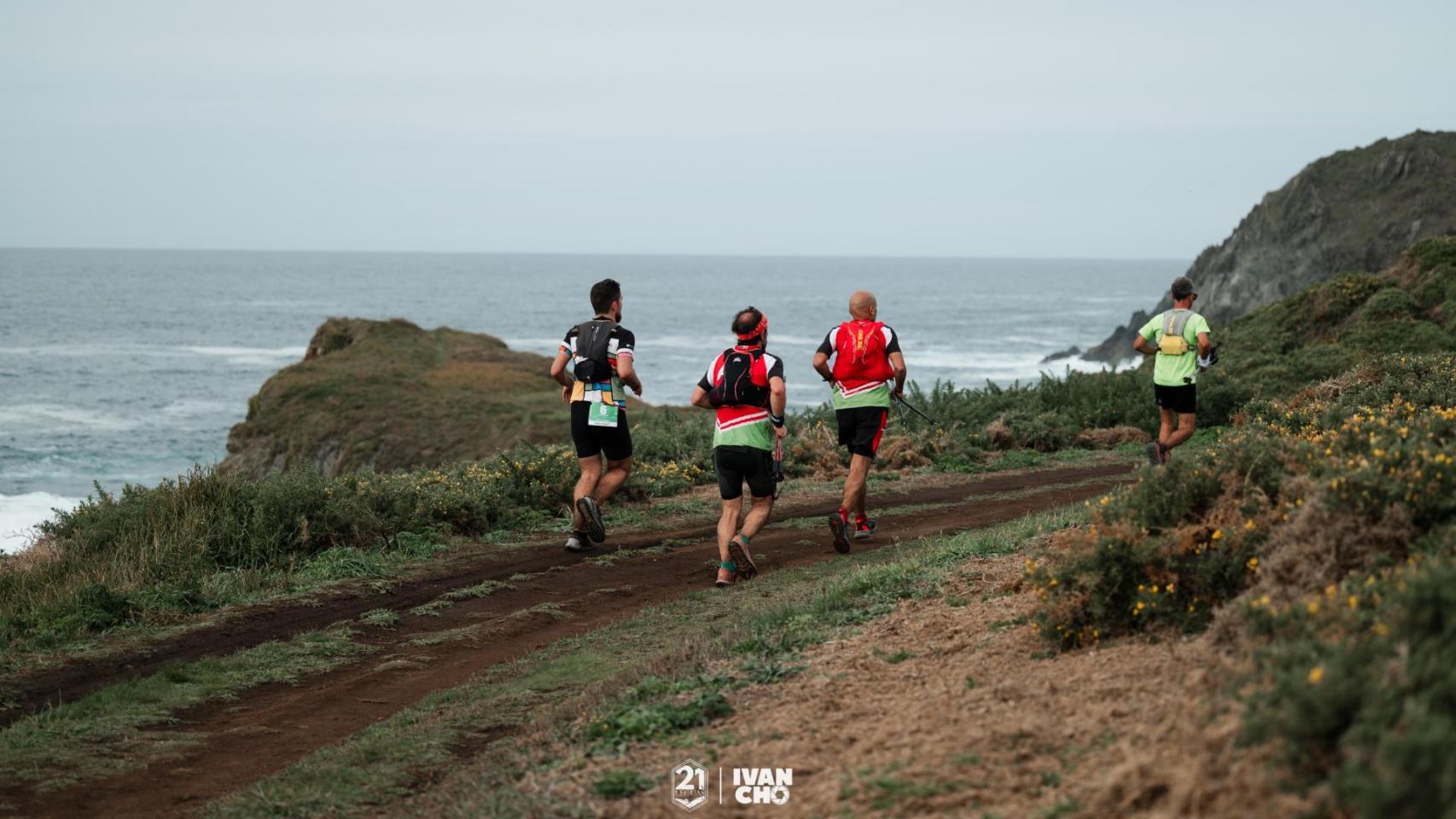 Participantes en la 21 Leguas de Narón 2024.
