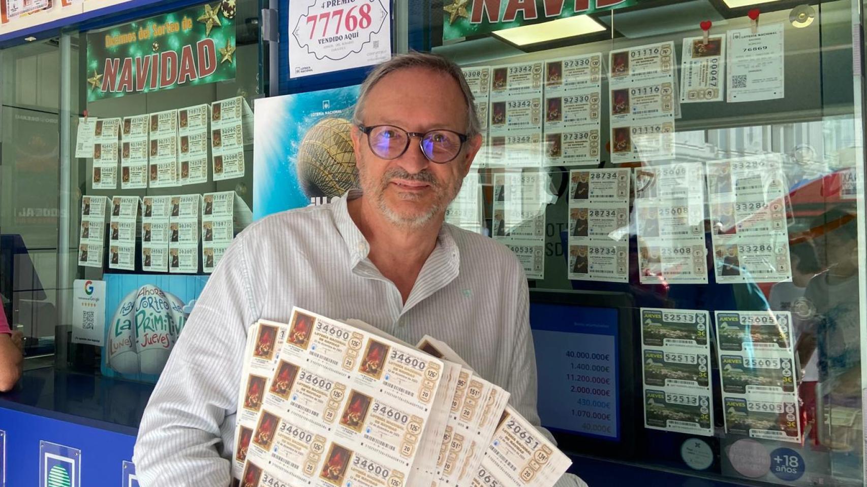 Alejandro Aznar, dueño de la administración Lotería del Rosario.