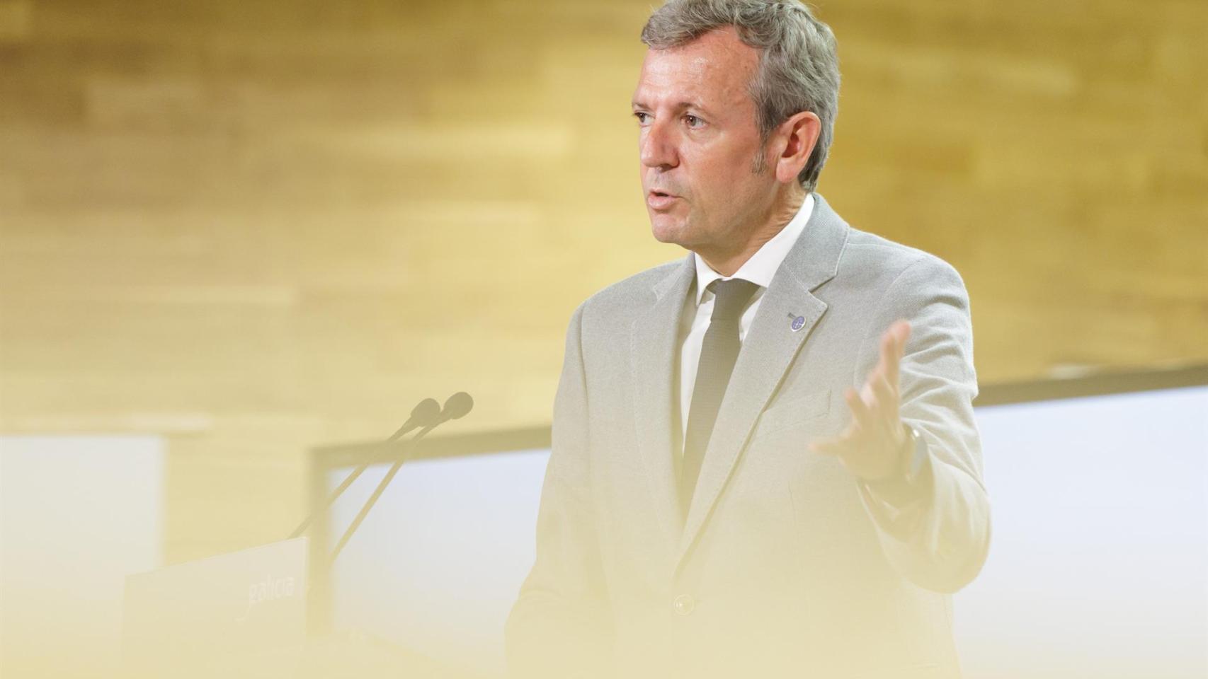 El titular del Gobierno gallego, Alfonso Rueda, en la rueda de prensa tras el Consello del 1 de septiembre de 2025.