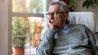 Da clases de oposiciones tras jubilarse y la Seguridad Social le da la peor noticia: "Me reclaman casi 60.000 euros"