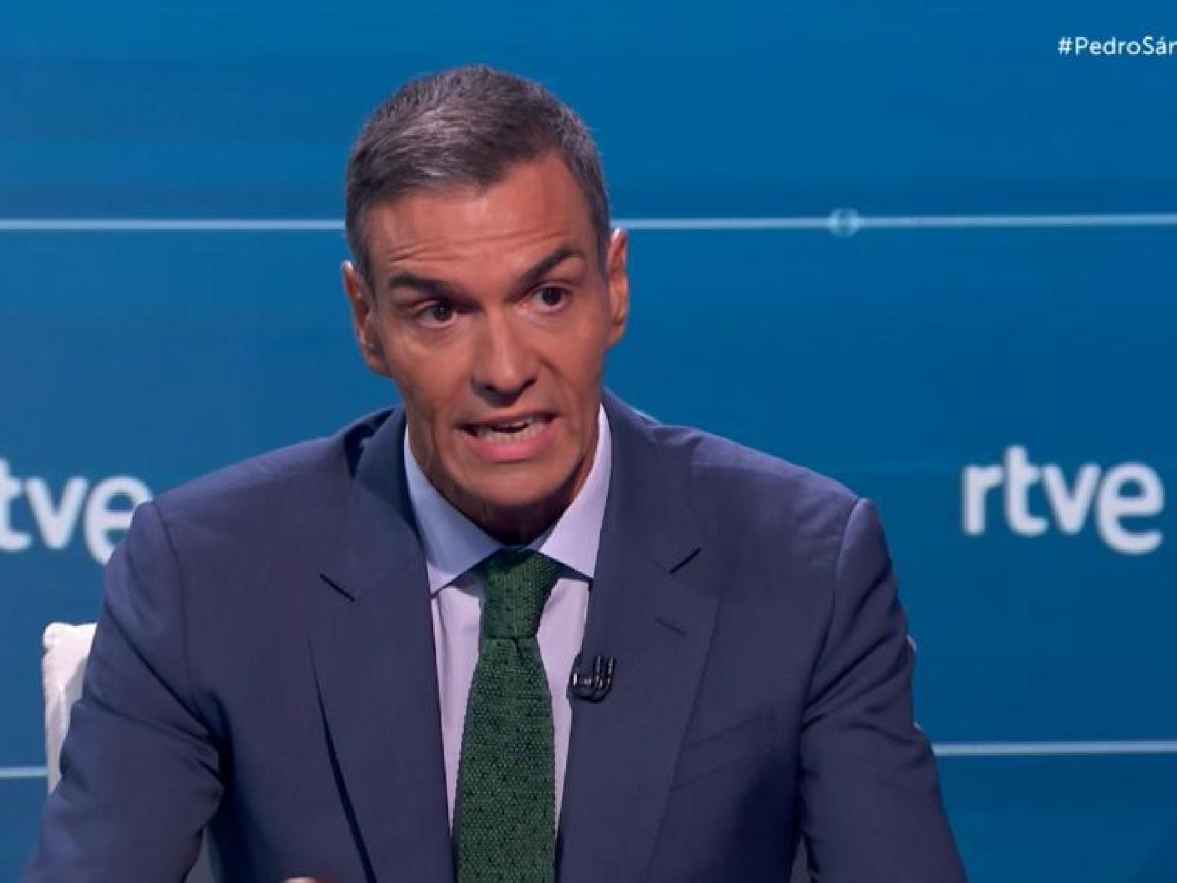 Pedro Sánchez durante su entrevista con Pepa Bueno.