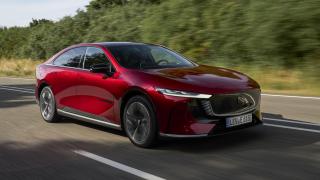 Mazda6e, cuando la tradición japonesa se pone al servicio de la movilidad eléctrica
