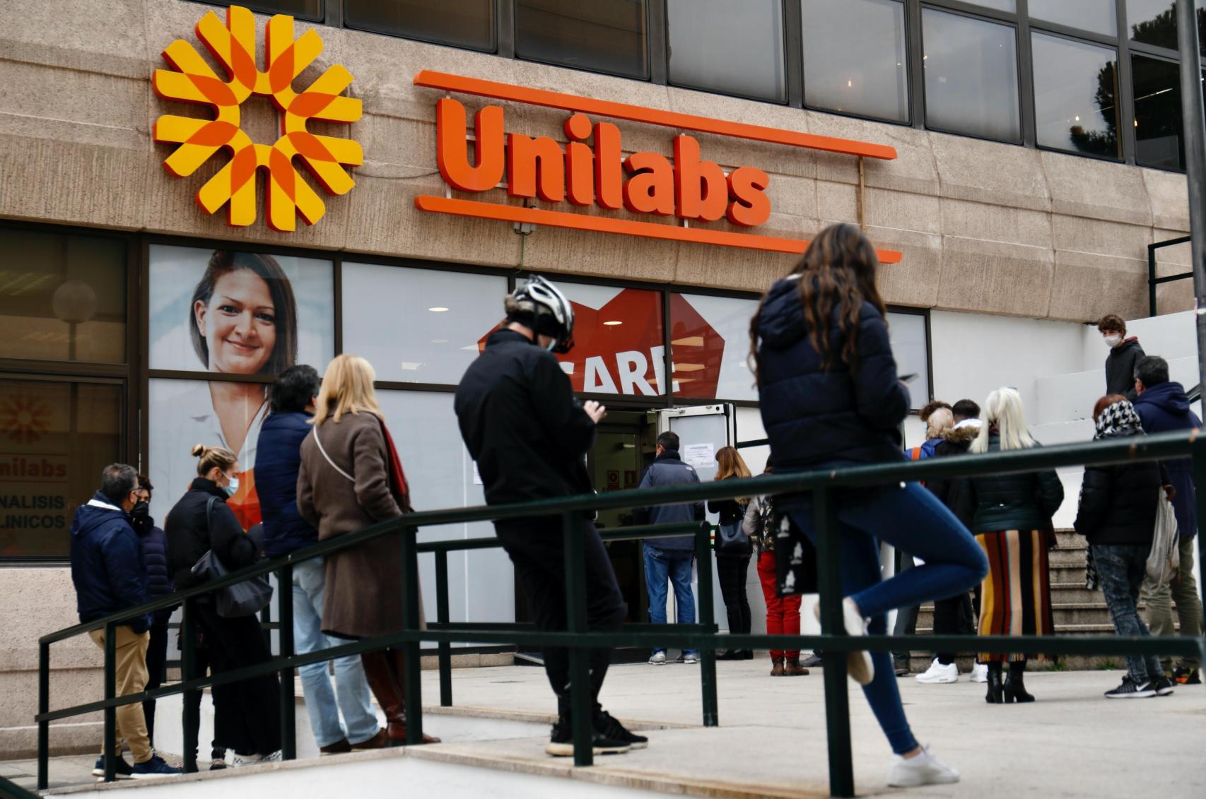 El gigante del diagnóstico Unilabs anuncia un ERE en España que afectará a unos 300 trabajadores