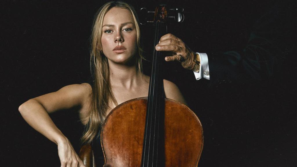 Ester Expósito en una imagen extraída del cartel de la película 'El talento', dirigida por Polo Menárguez.