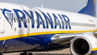 El alcalde de Vigo, Abel Caballero, tras la cancelación de vuelos de Ryanair: "No es gente seria y no cumple"