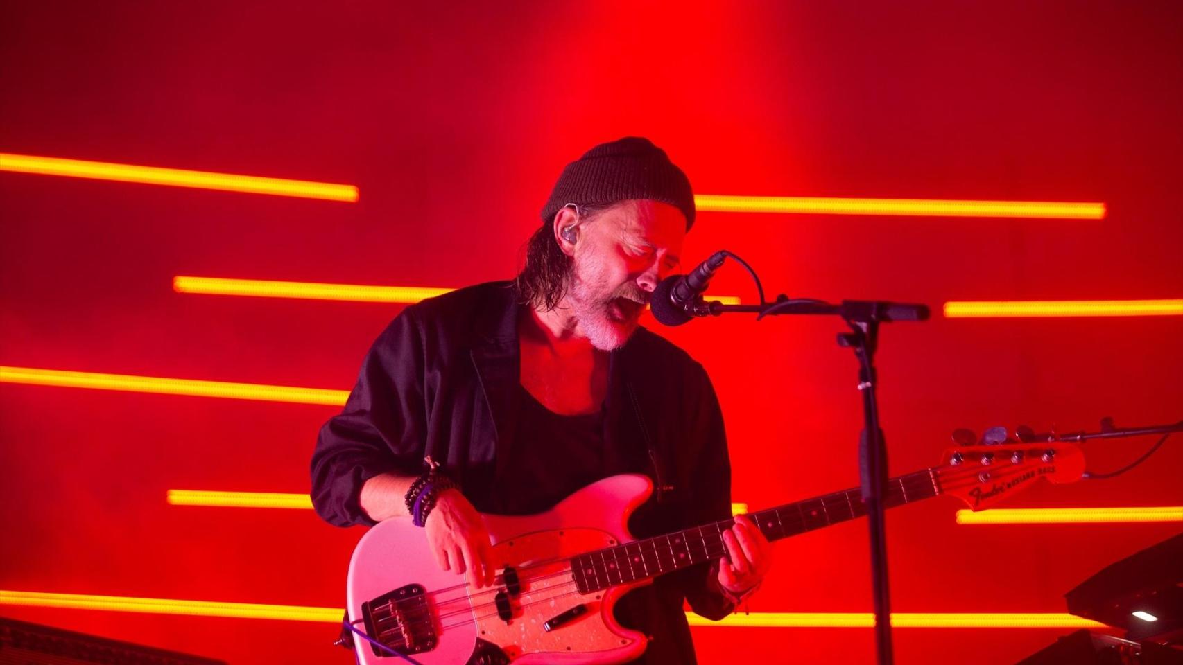 El músico inglés Thom York actúa con el proyecto musical The Smile en el festival Primavera Sound, en el Parc del Fòrum, a 10 de junio de 2022, en Barcelona, Cataluña (España). Firma: David Zorrakino / Europa Press.