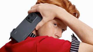 El nuevo móvil barato de Xiaomi tiene una gran batería, 120 Hz de tasa de refresco y protección contra el polvo