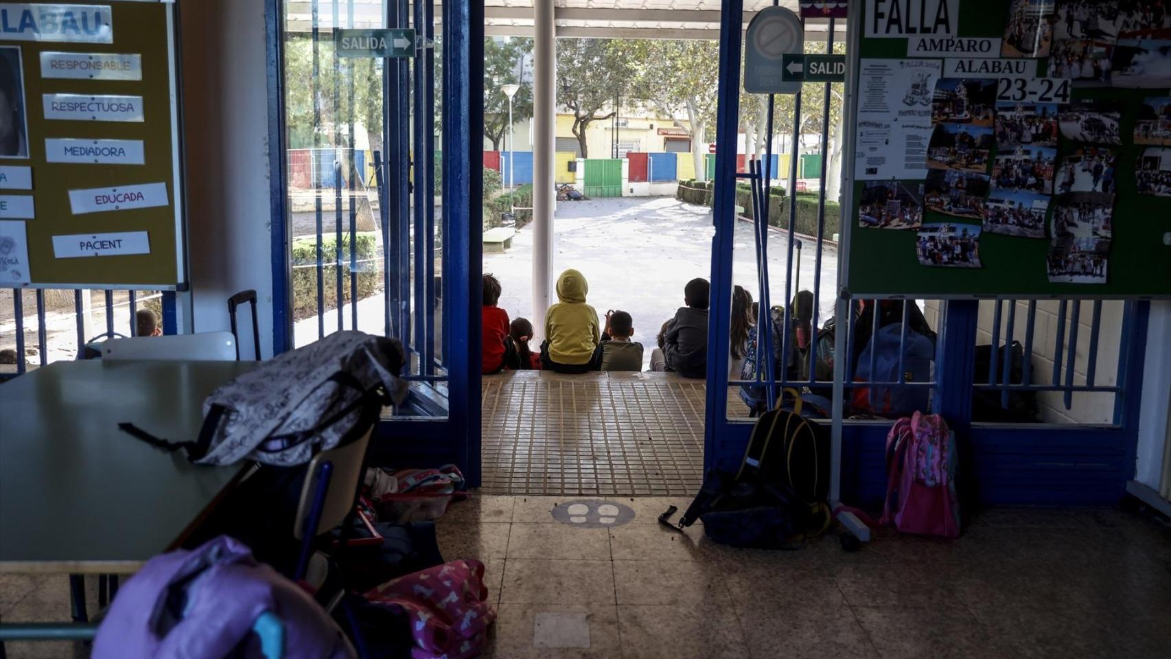 Más de 3.000 alumnos de la  zona cero  de la dana iniciarán el curso en barracones mientras se construyen nuevos centros