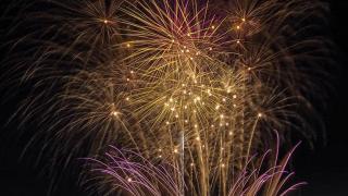 Los fuegos artificiales dan color a las fiestas de Valladolid y un gran espectáculo de drones pondrá la guinda perfecta
