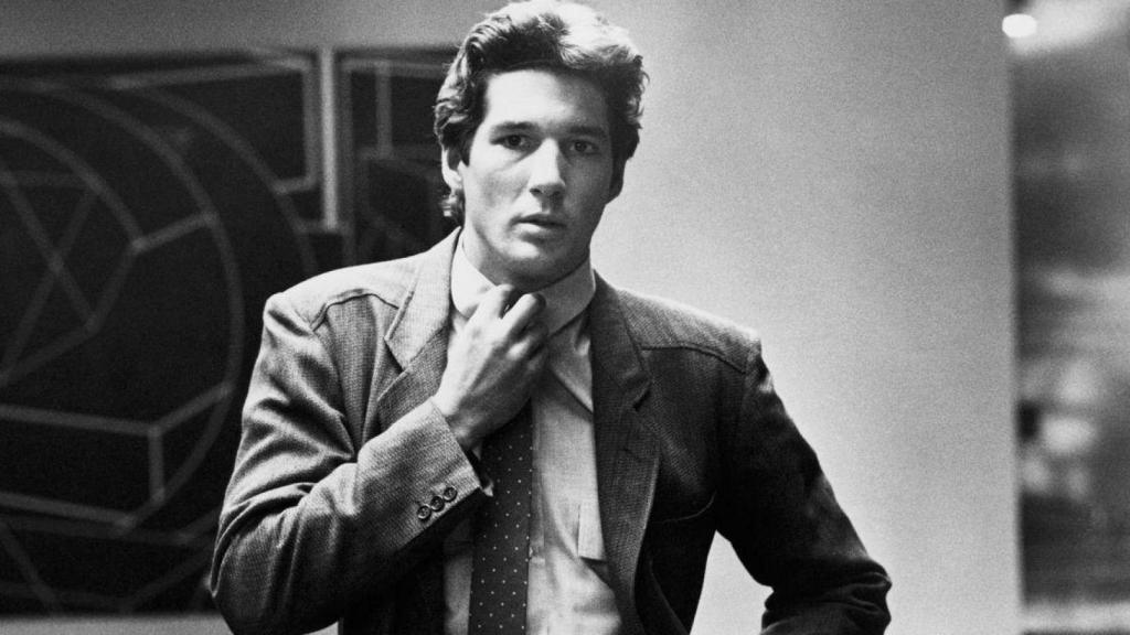 Fotograma de Richard Gere vestido de Armani en 'American Gigoló'.